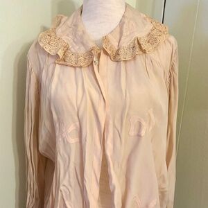 Vintage Women’s Pink & Ecru Bed Jacket